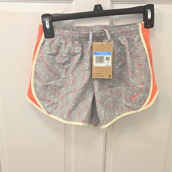 Nike Other - Girl's  Nike Running Shorts Tempo